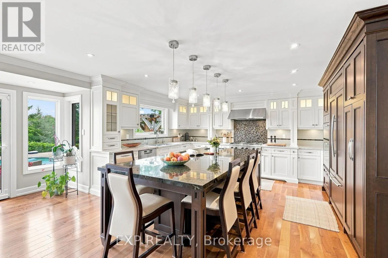 655 CULLER MEWS