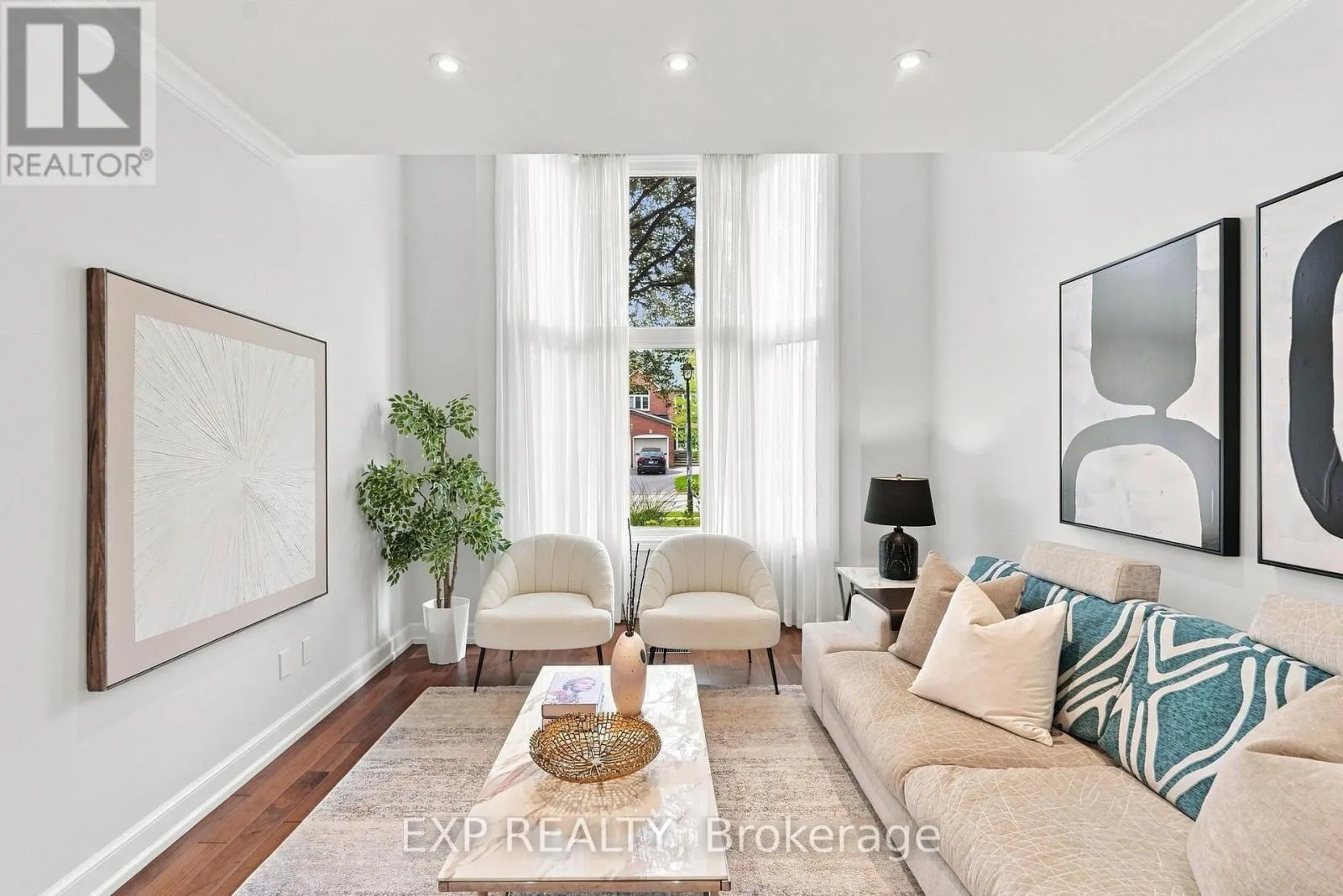 655 CULLER MEWS