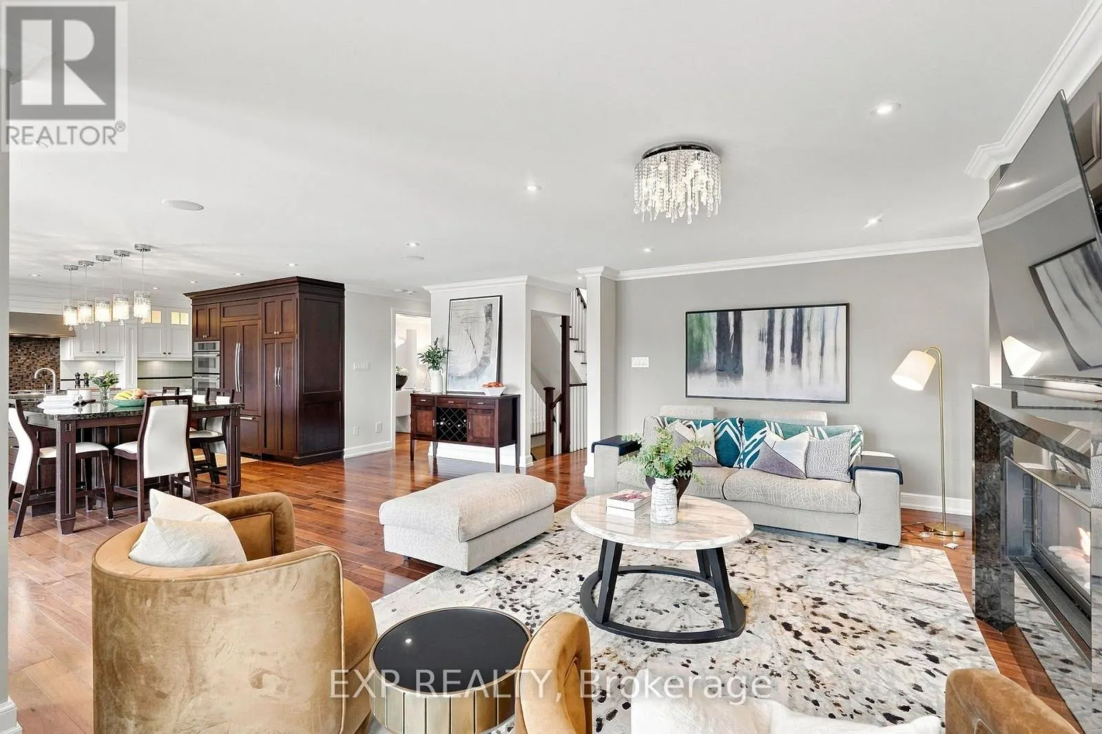 655 CULLER MEWS