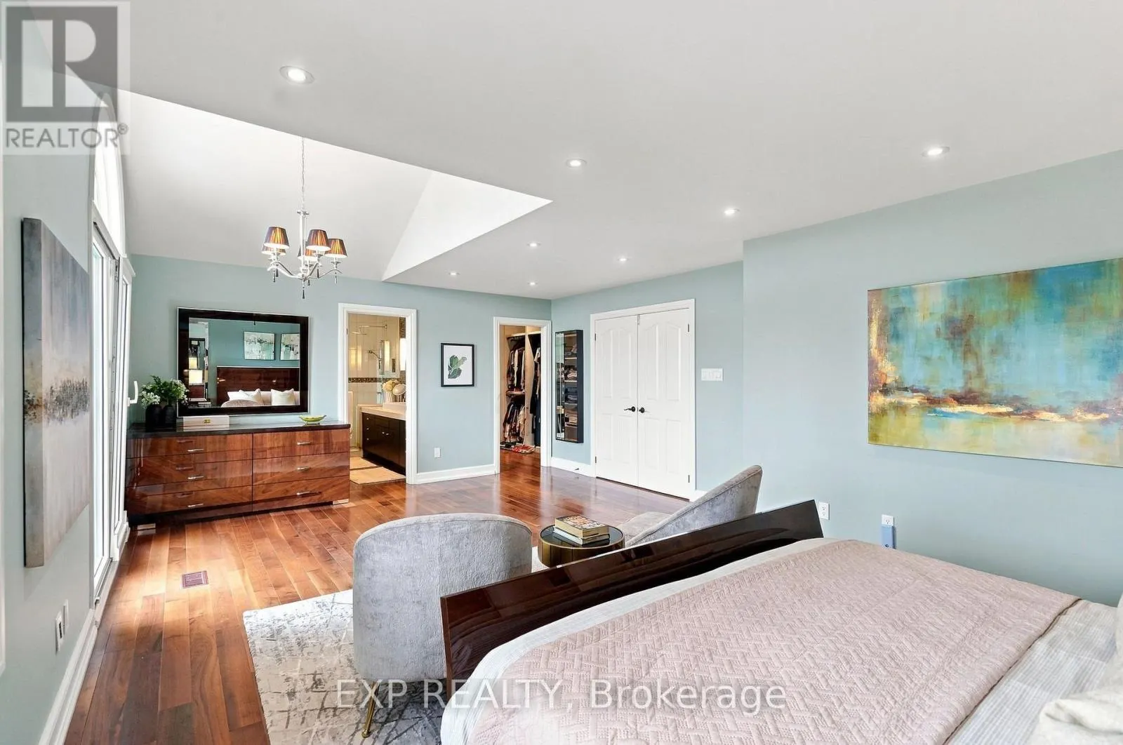 655 CULLER MEWS