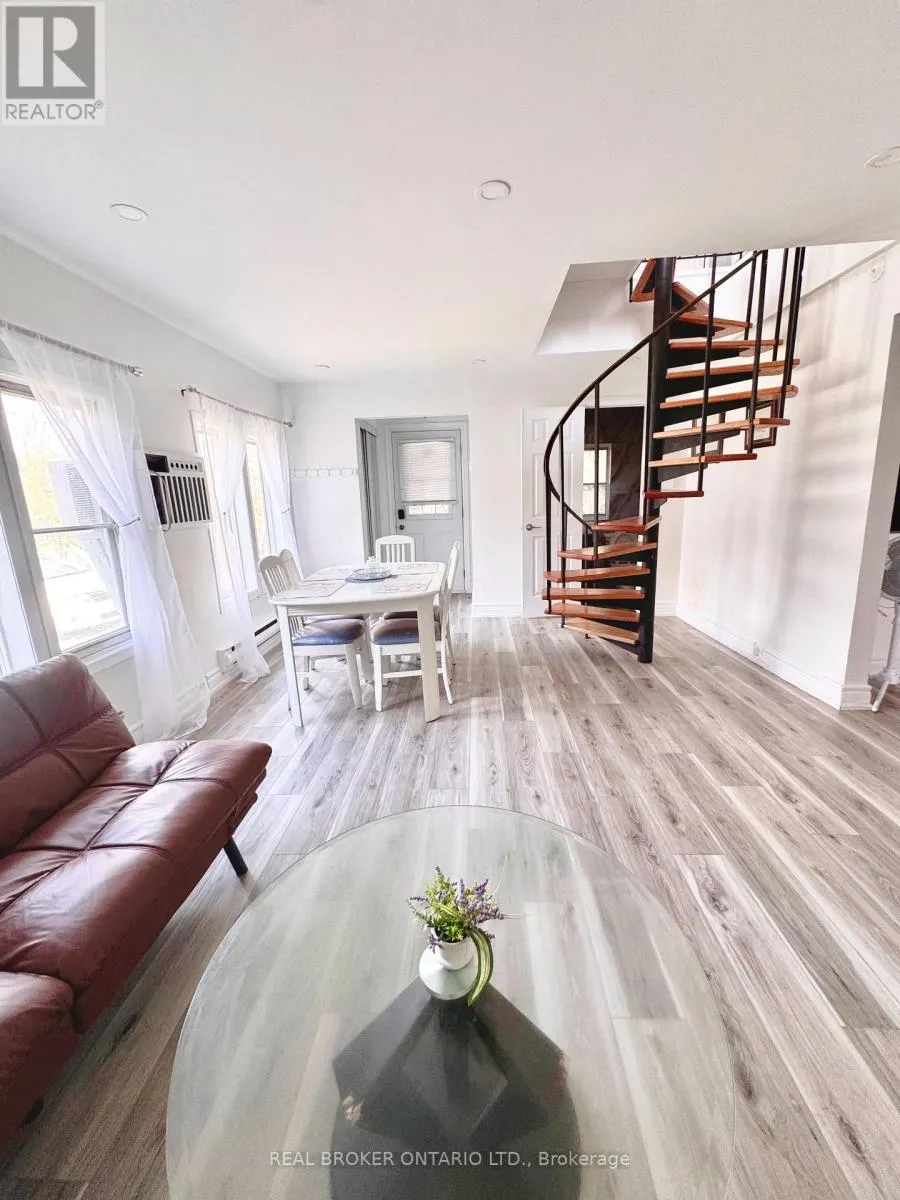 761 INNISFIL BEACH ROAD