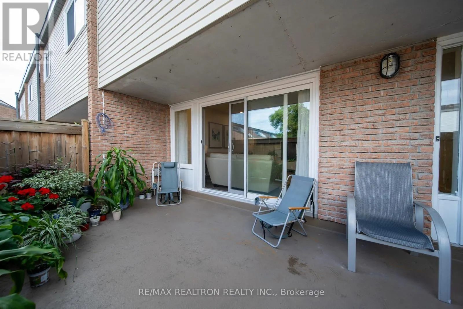 297 MILESTONE CRESCENT