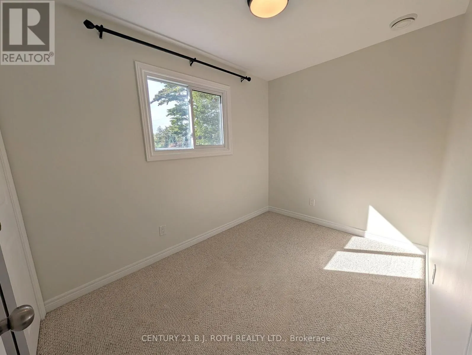 2 - 2394 25 SIDE ROAD