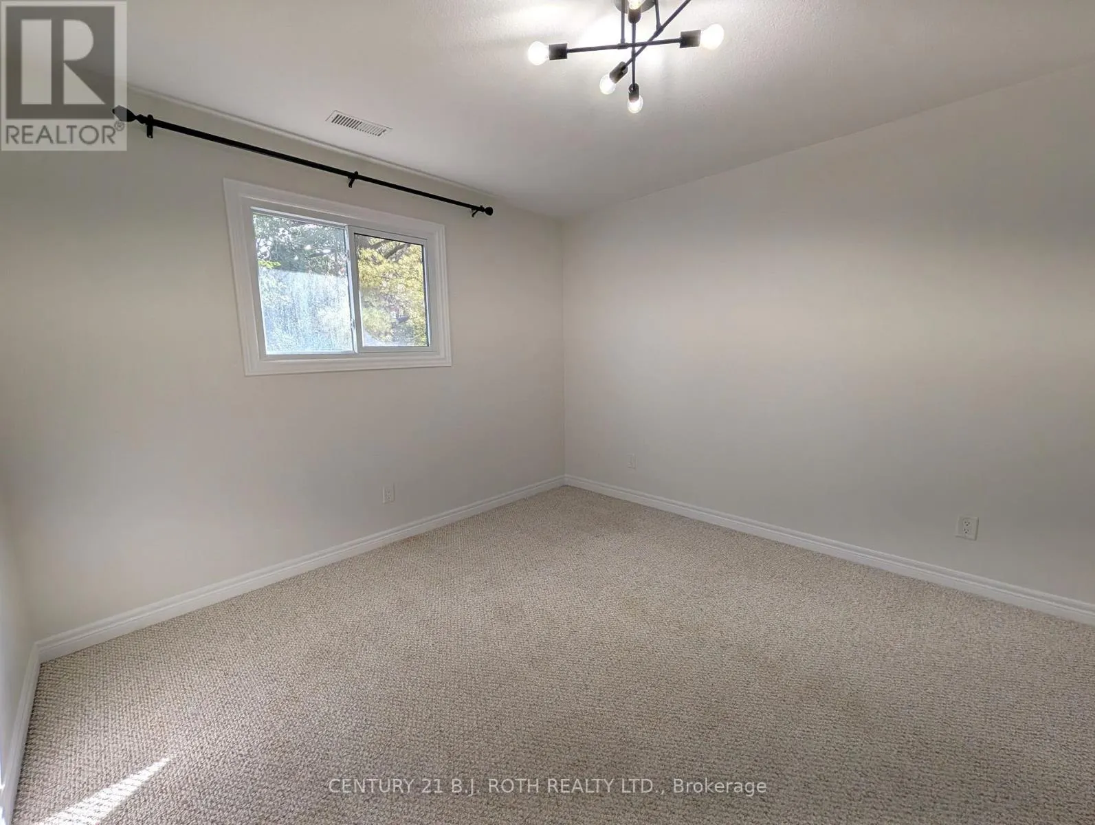 2 - 2394 25 SIDE ROAD