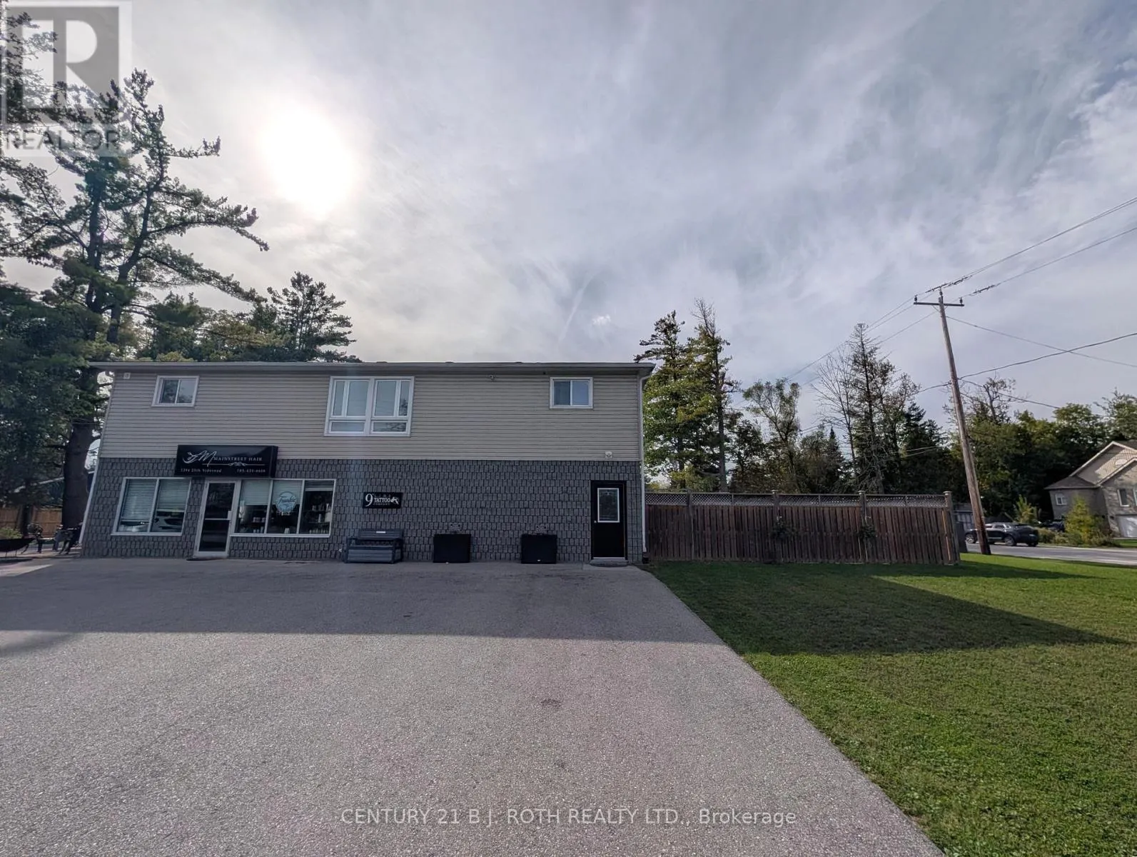 2 - 2394 25 SIDE ROAD