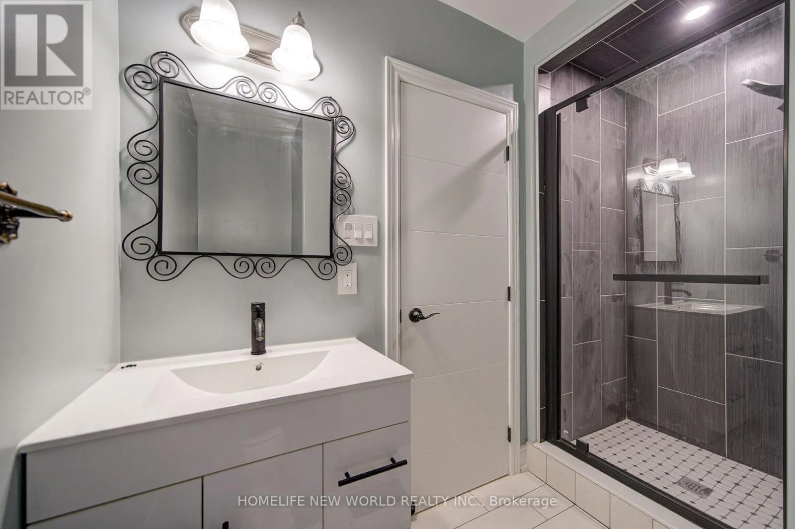 3659 AURORA ROAD