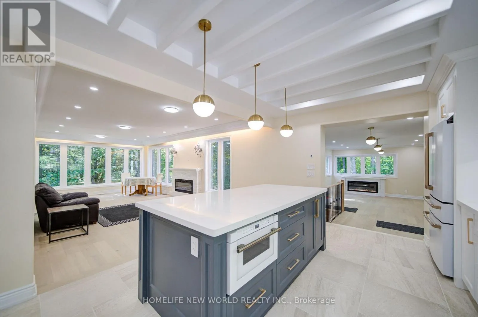 3659 AURORA ROAD