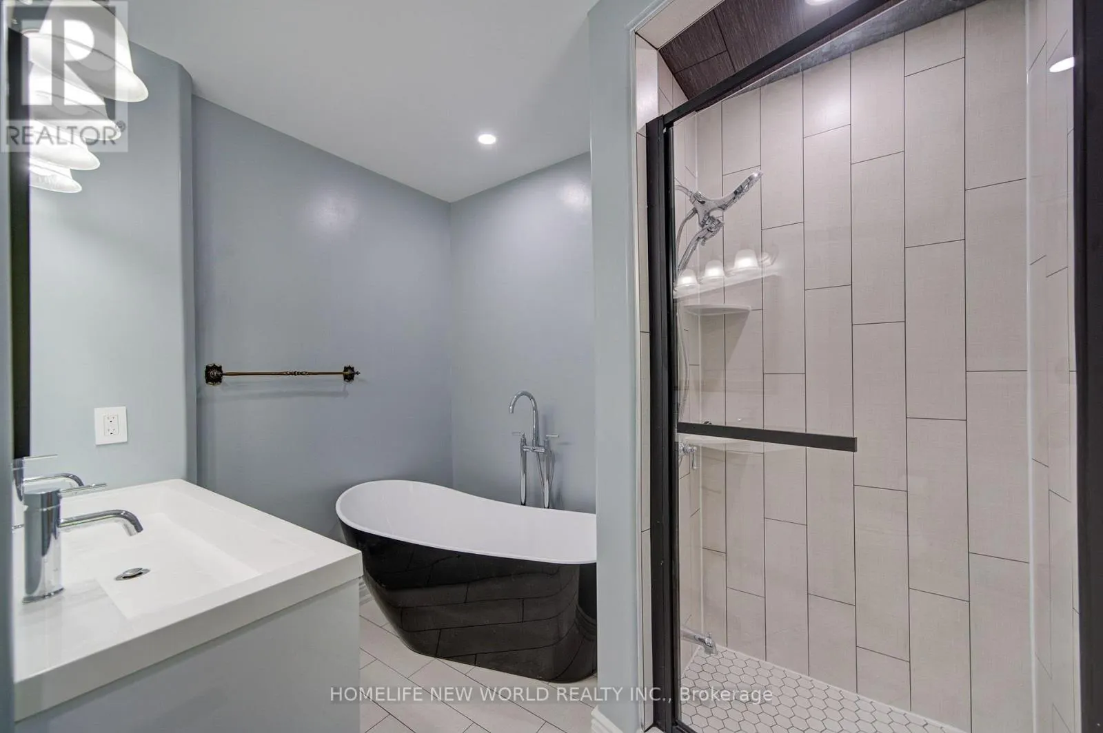 3659 AURORA ROAD