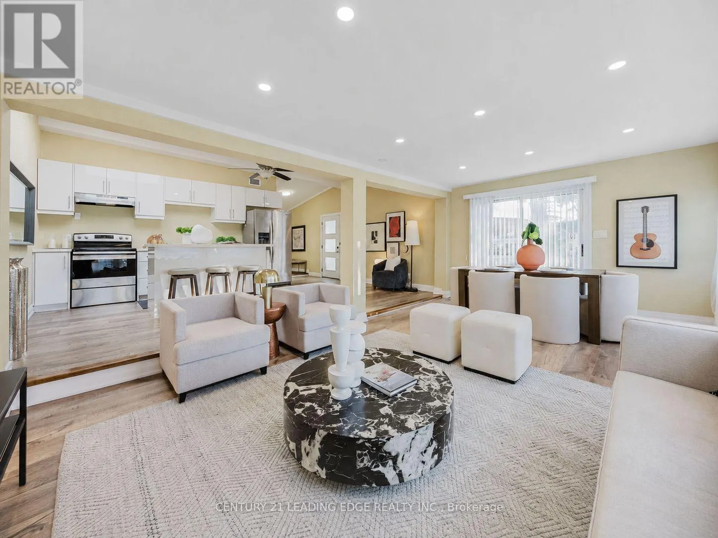 8 MAC AVENUE