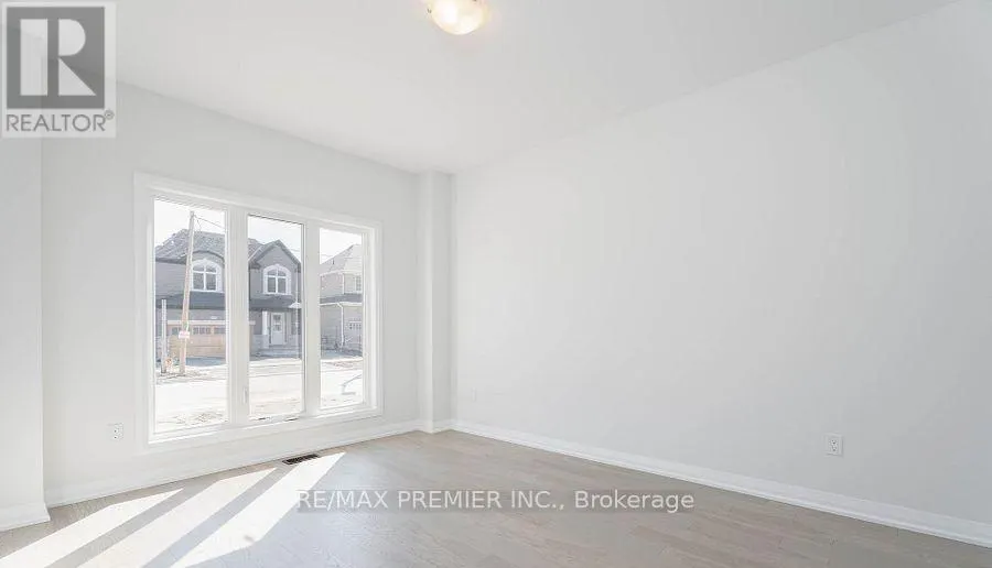 MAIN FLOOR - 1038 HARDY WAY