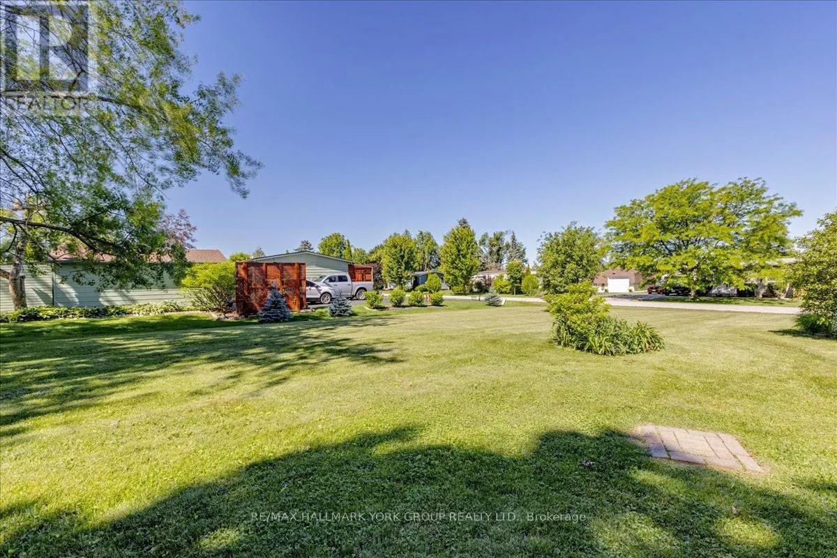 120 ROXANNA DRIVE