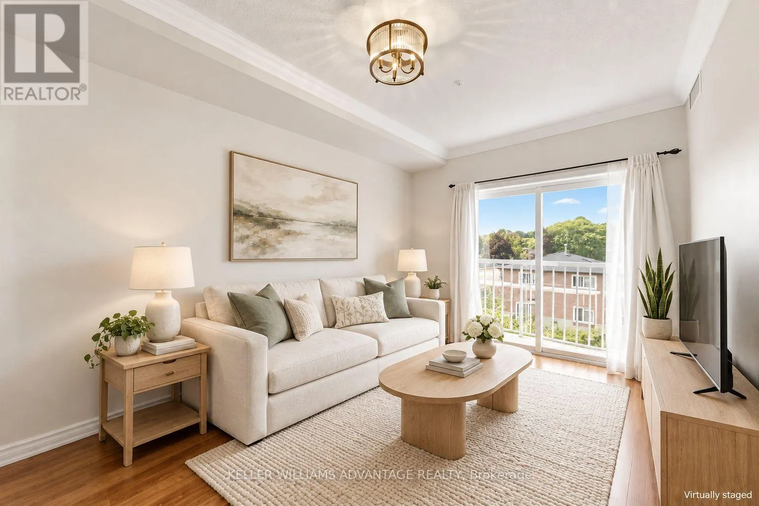 407 - 112 SIMCOE ROAD