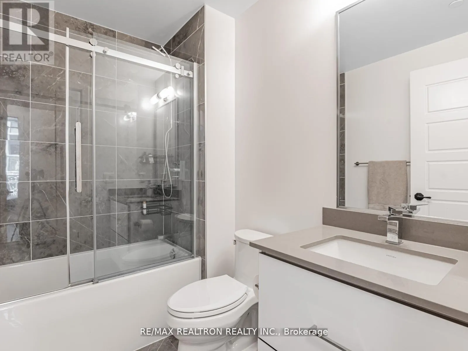 G13 - 415 SEA RAY AVENUE