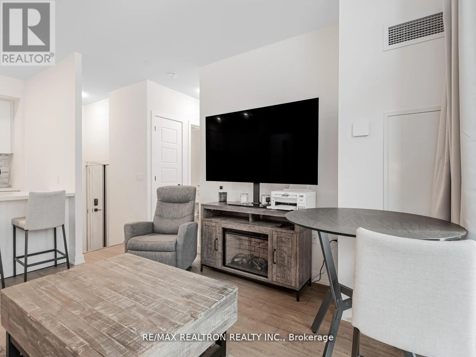 G13 - 415 SEA RAY AVENUE