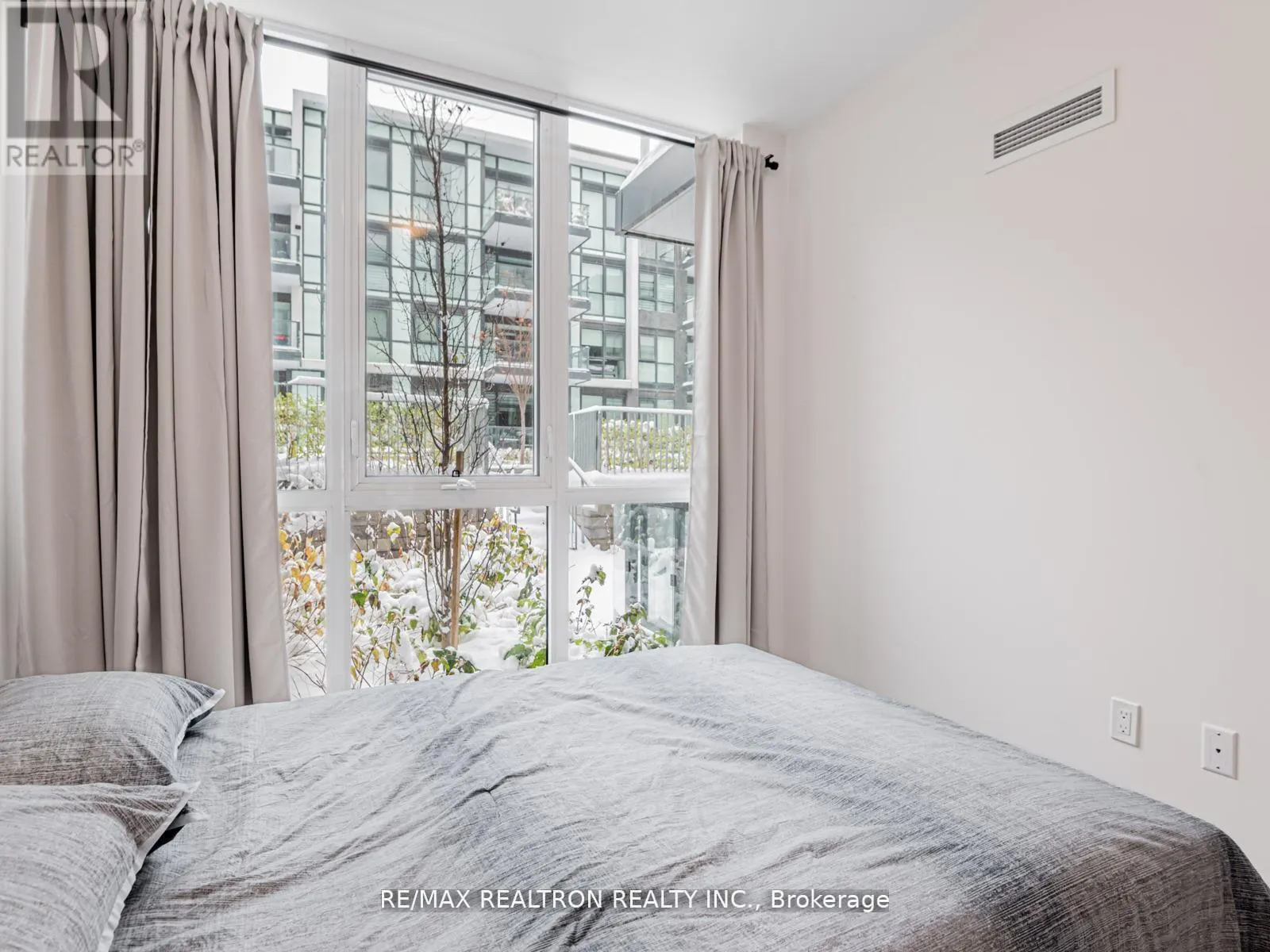 G13 - 415 SEA RAY AVENUE