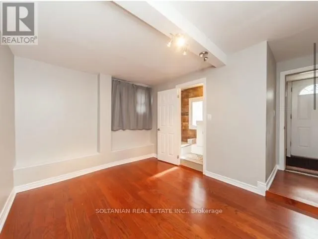 257 PARKWOOD AVENUE