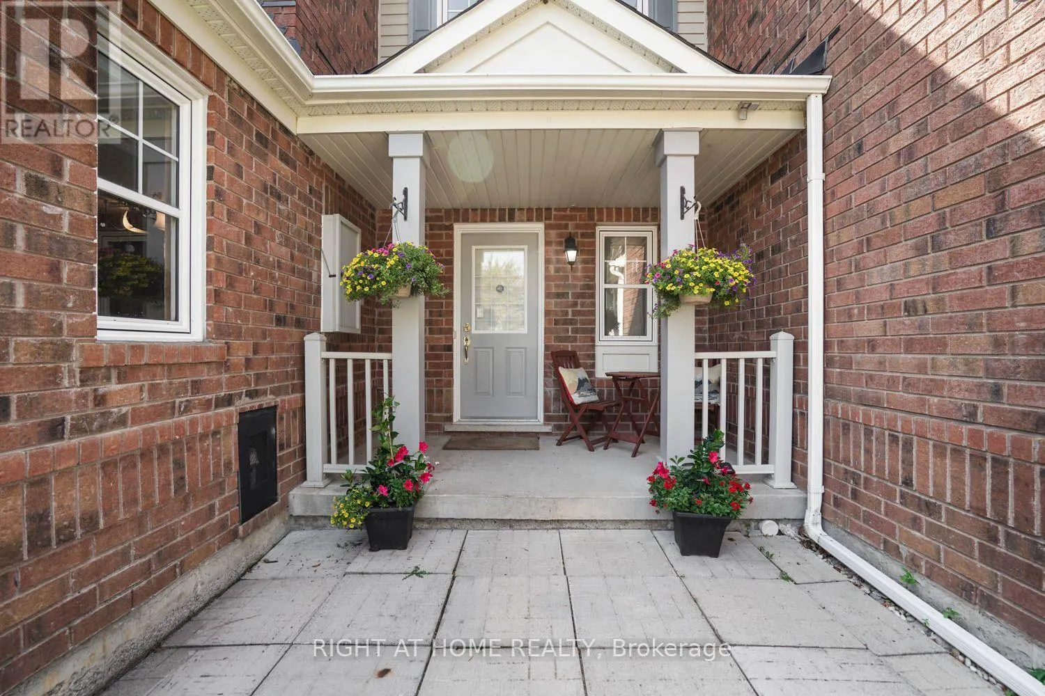 84 DOUGHERTY CRESCENT