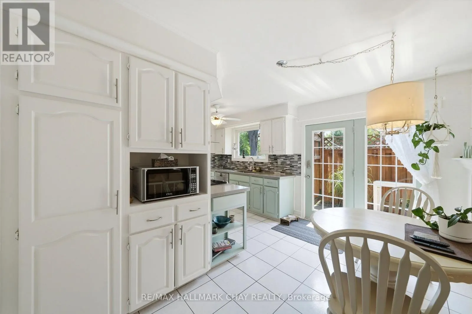96 MAPLE AVENUE W