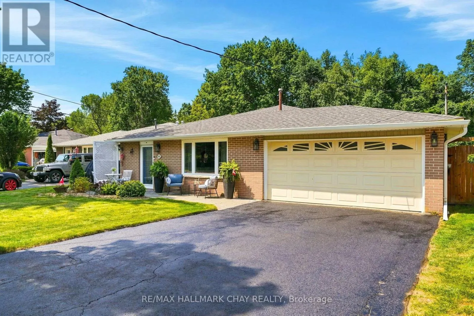 96 MAPLE AVENUE W