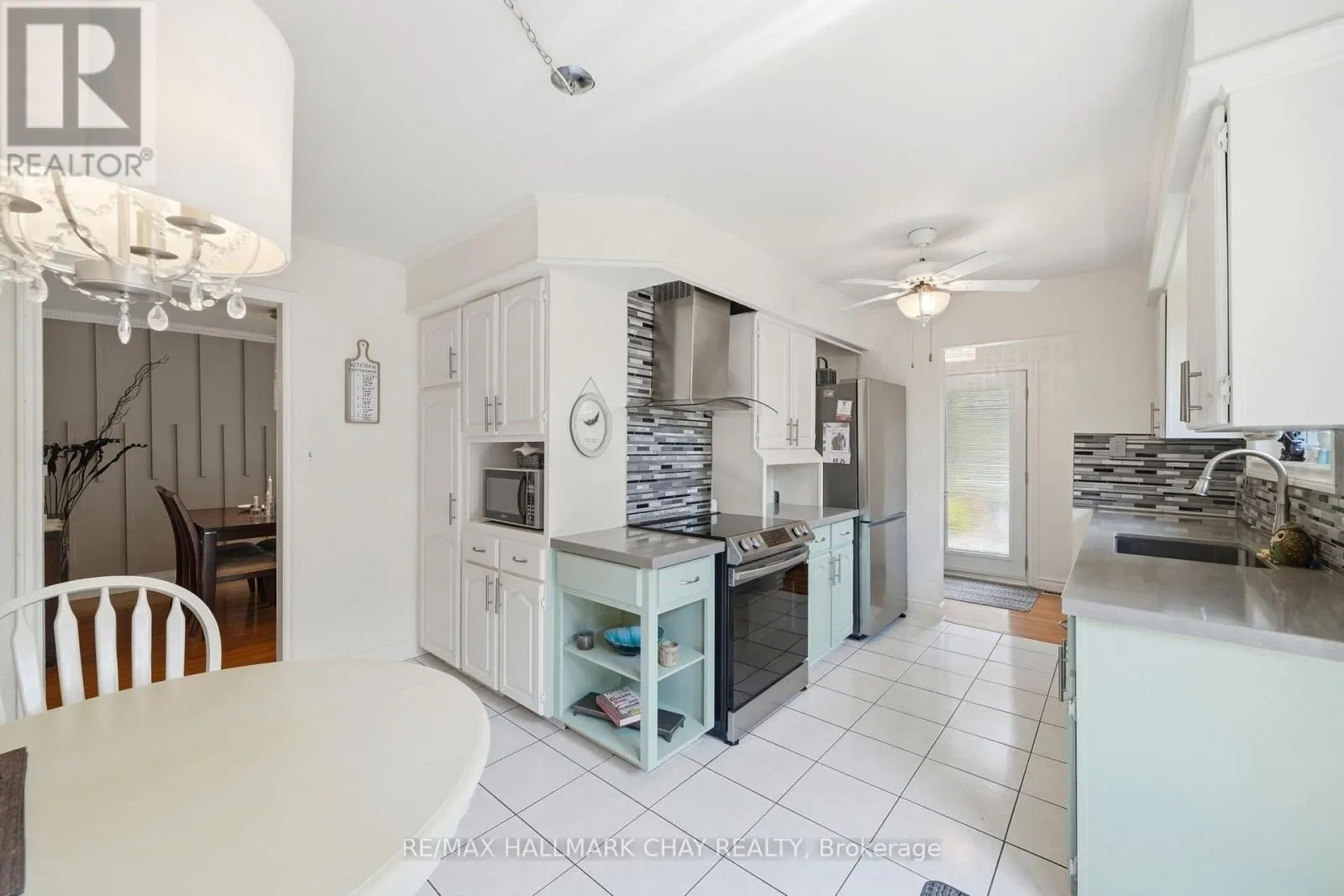 96 MAPLE AVENUE W