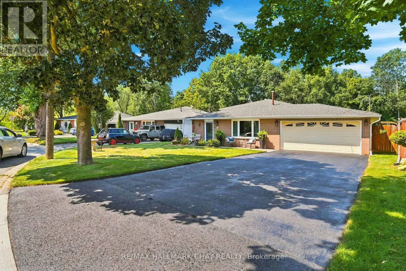 96 MAPLE AVENUE W