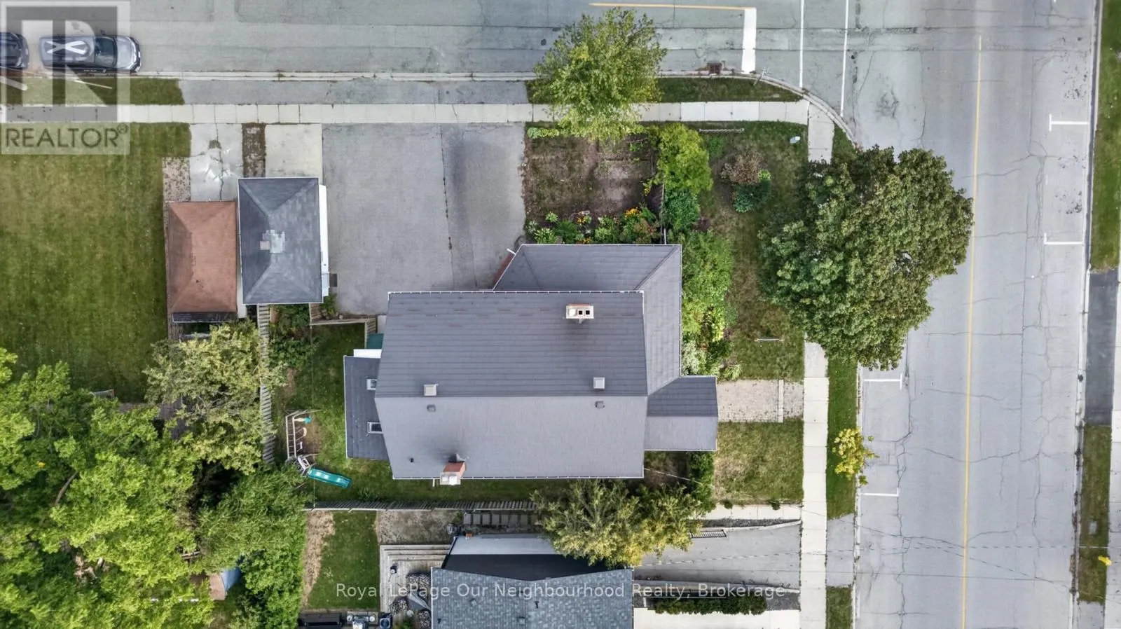 6038 MAIN STREET