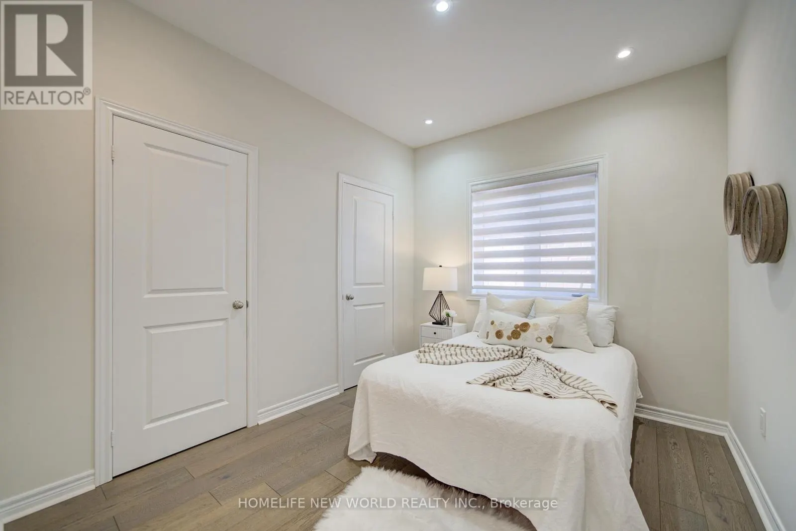 404 BAKER HILL BOULEVARD