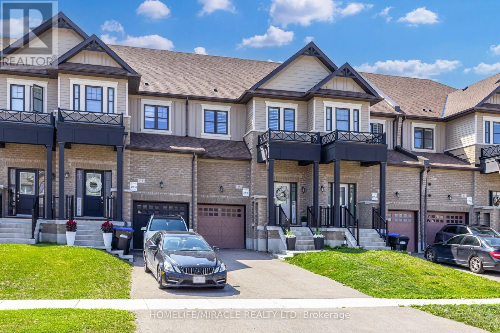 65 LORNE THOMAS PLACE