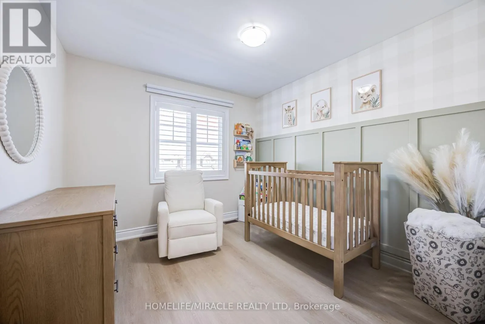 65 LORNE THOMAS PLACE