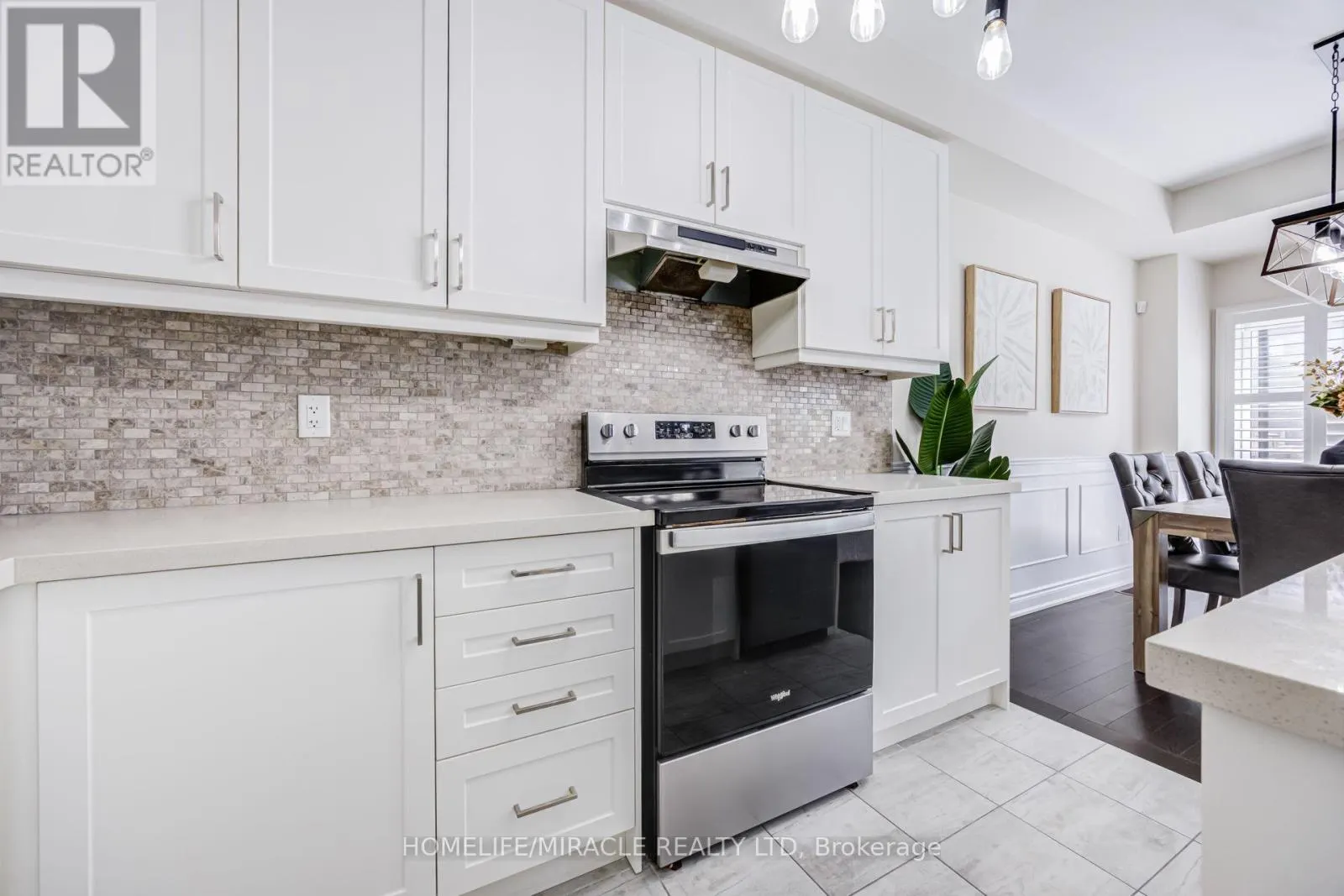65 LORNE THOMAS PLACE
