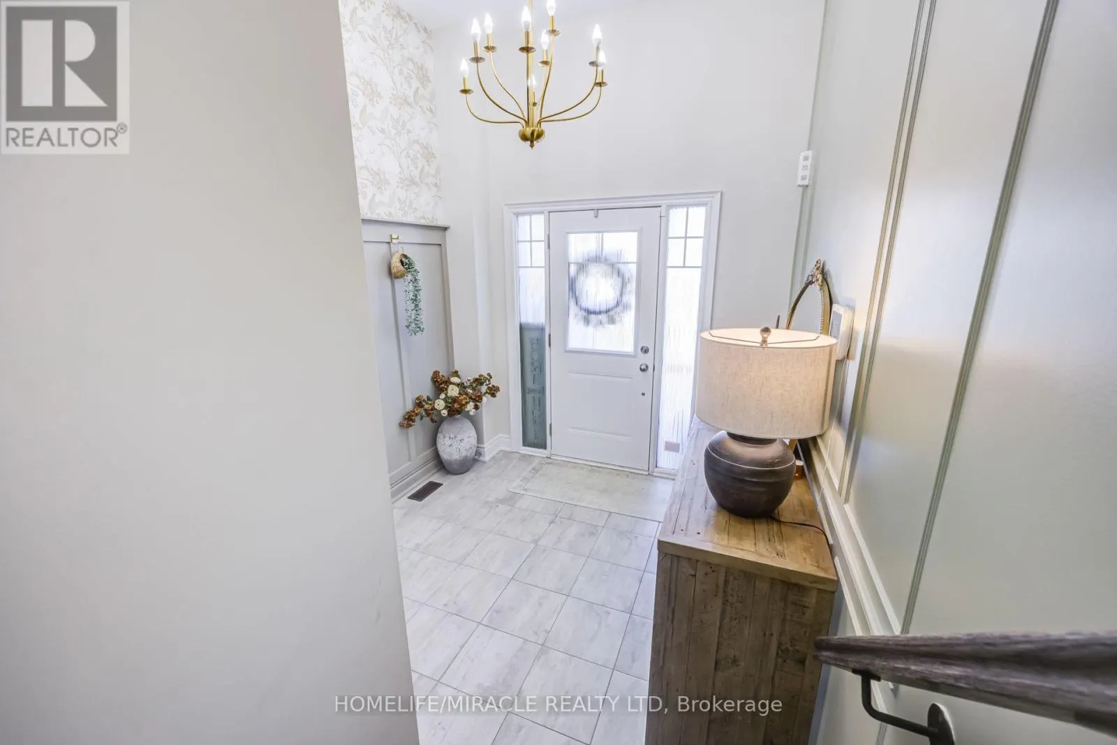 65 LORNE THOMAS PLACE