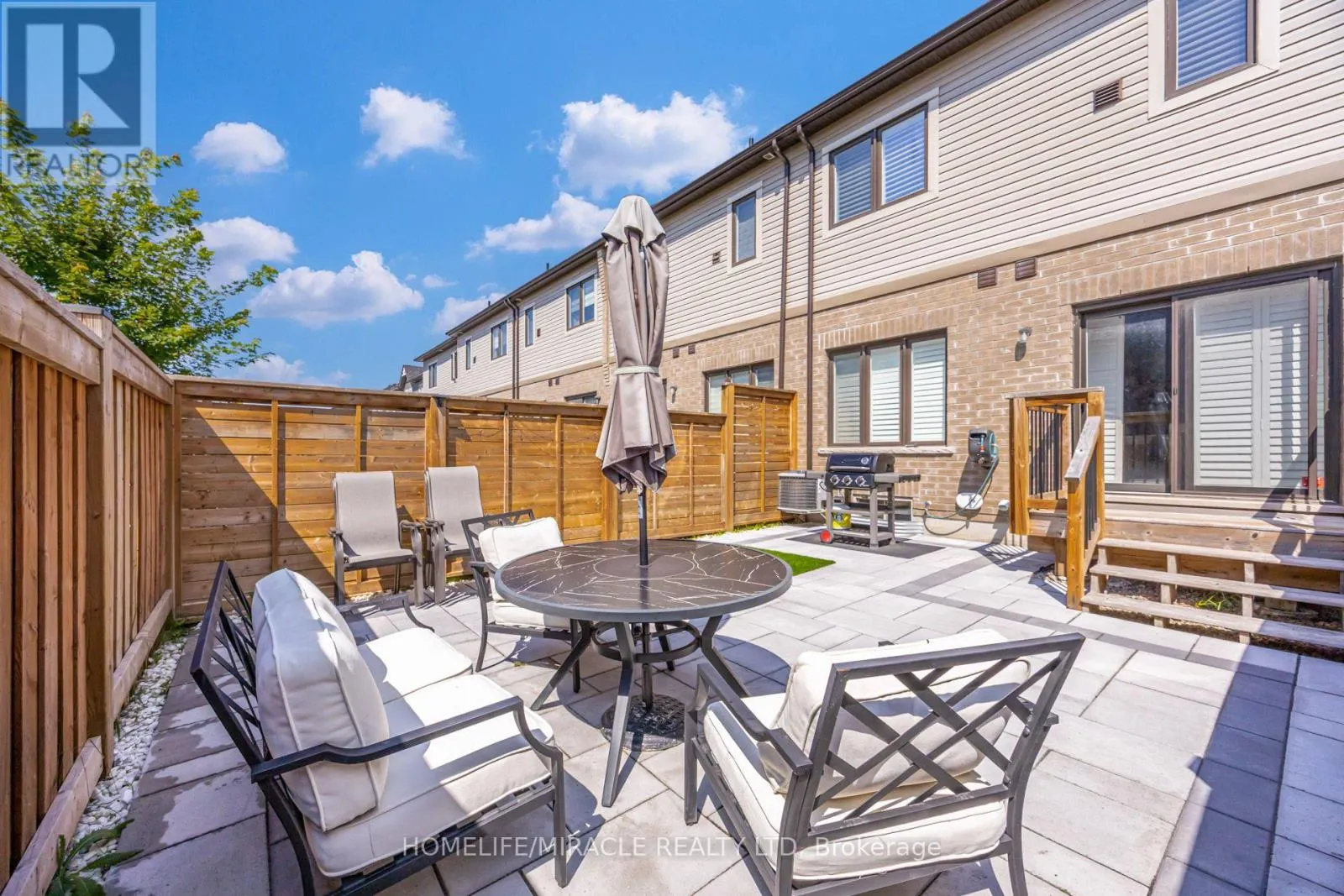 65 LORNE THOMAS PLACE