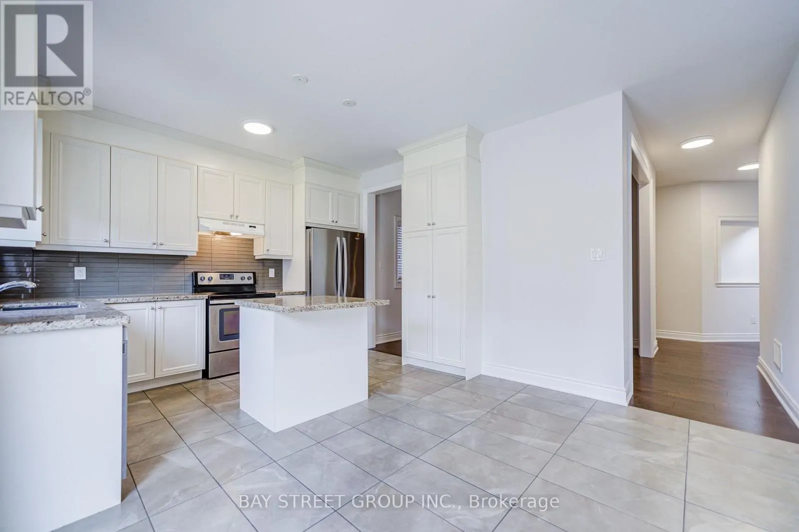 614 BAKER HILL BOULEVARD