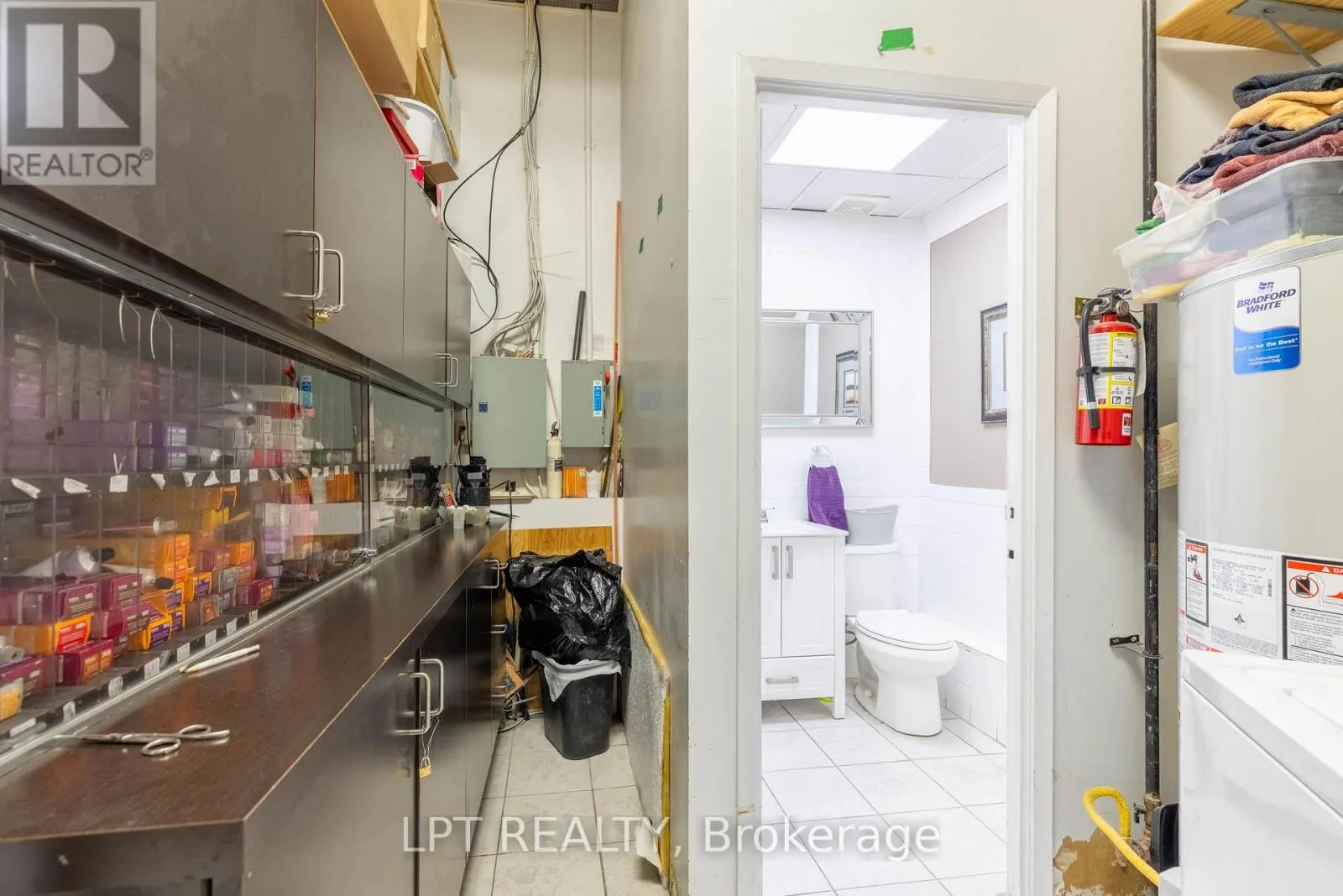 3 - 15461 YONGE STREET