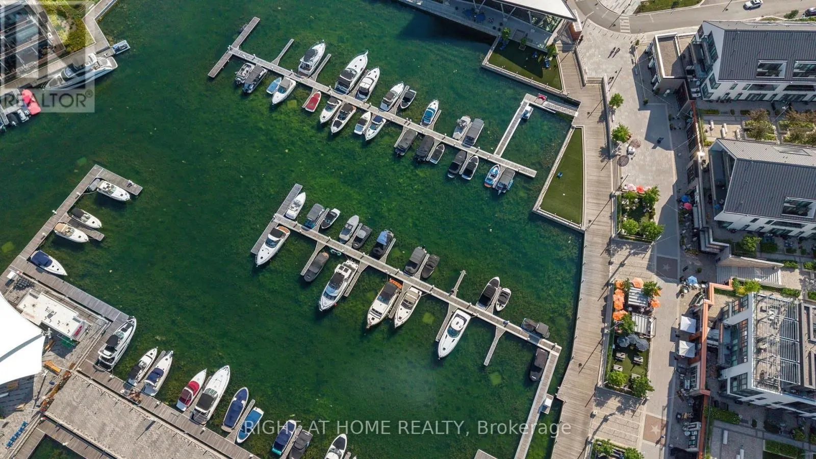51 LAKESIDE DRIVE