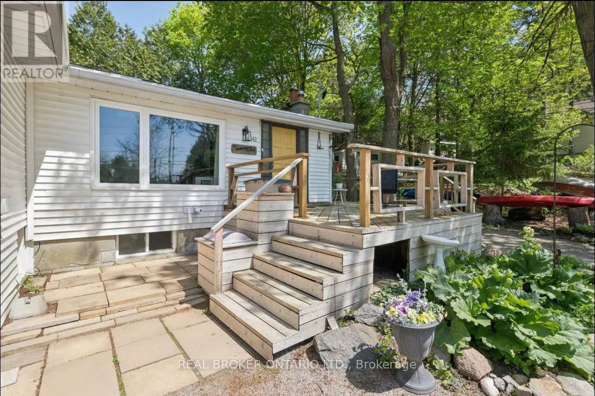 42 CONNOR DRIVE
