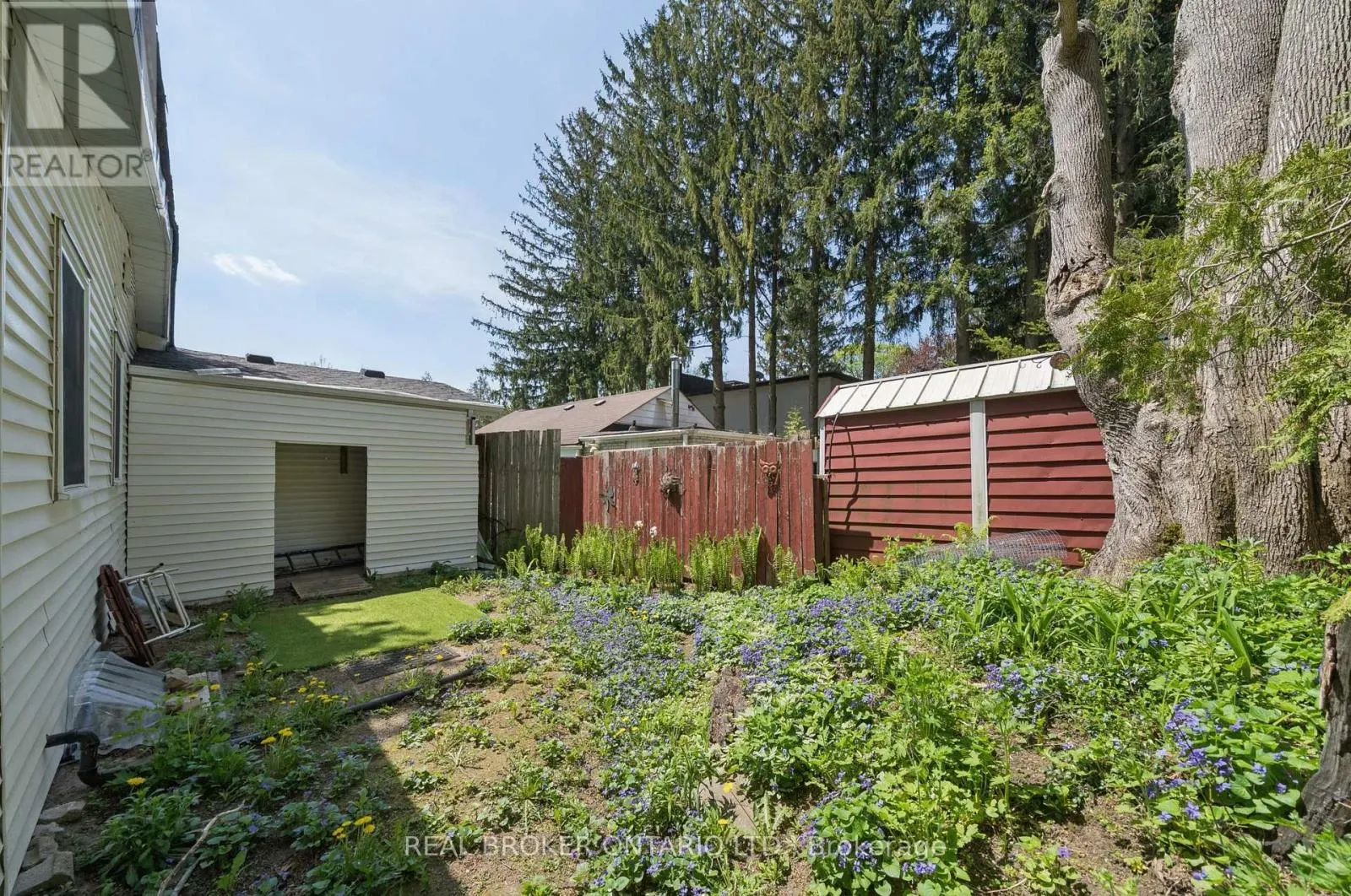 42 CONNOR DRIVE
