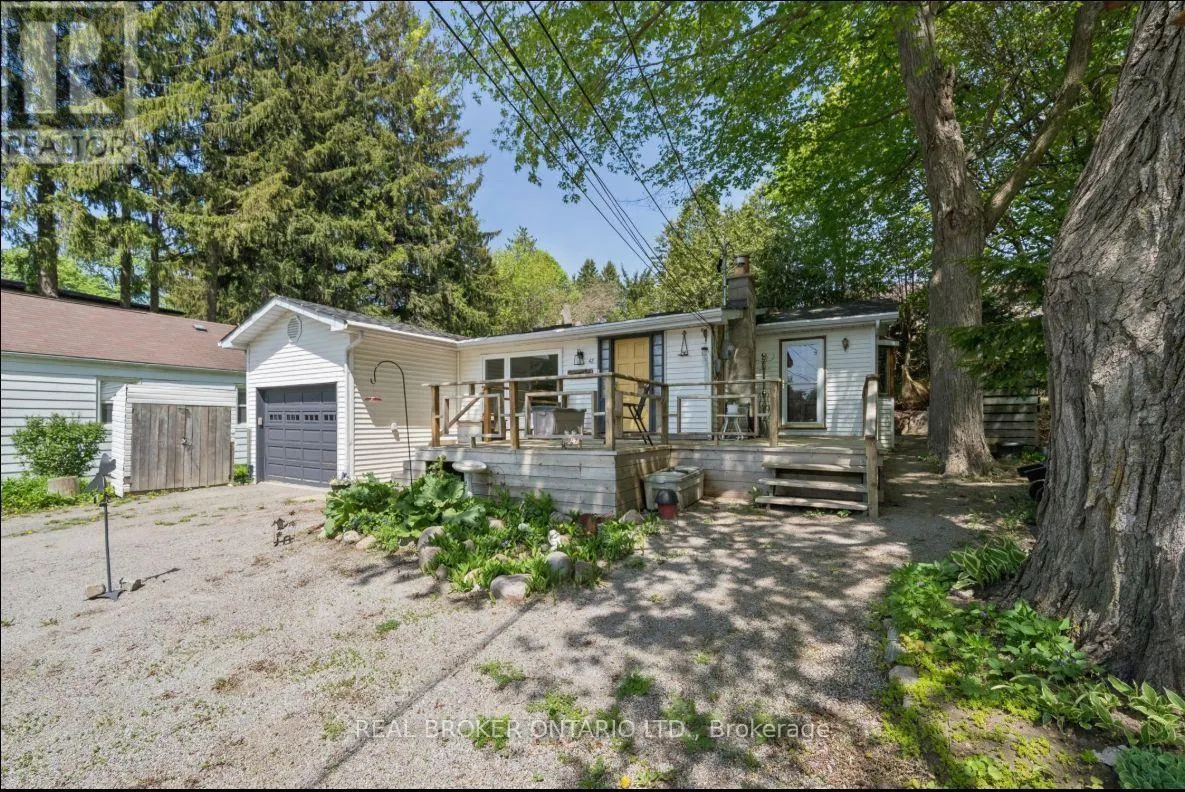42 CONNOR DRIVE
