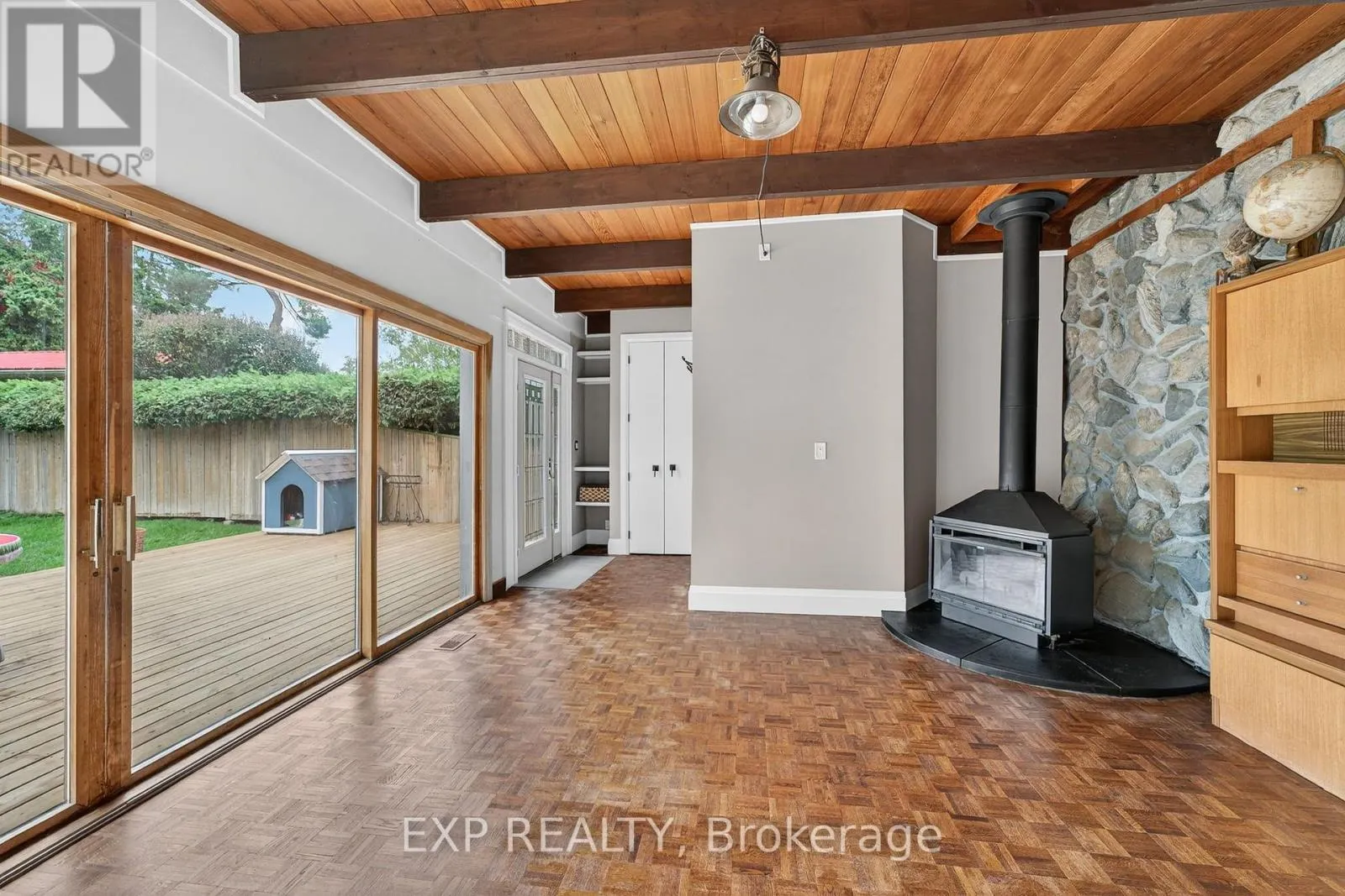 142 CEDAR BEACH ROAD