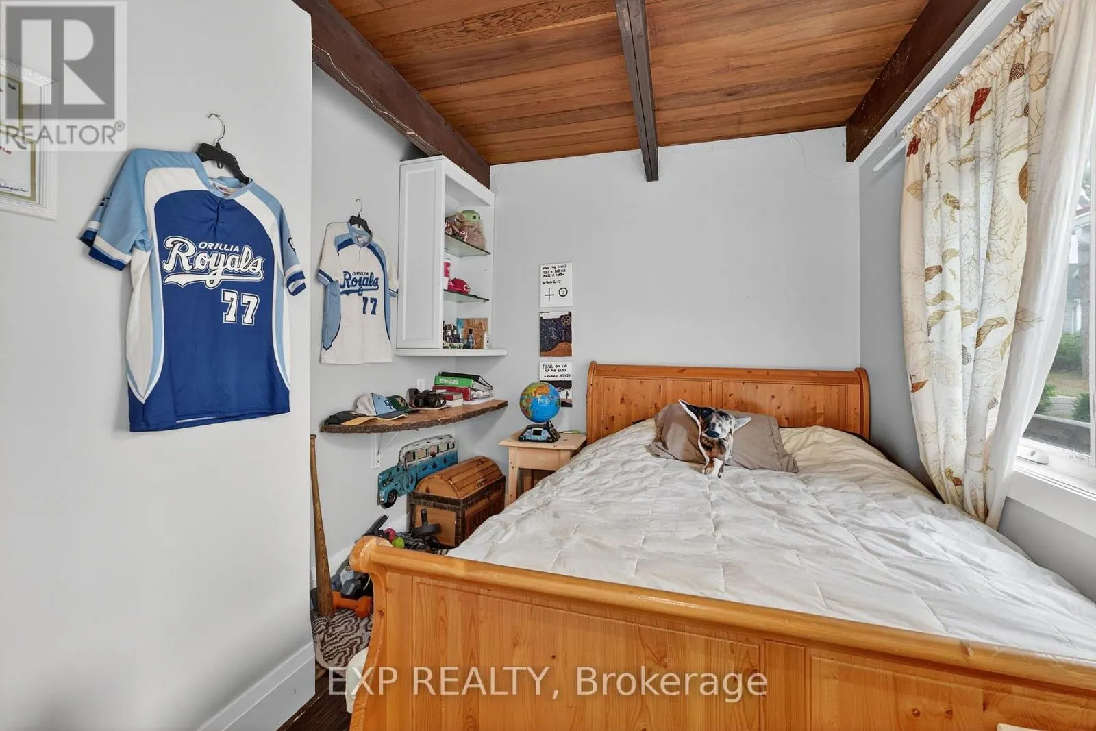 142 CEDAR BEACH ROAD