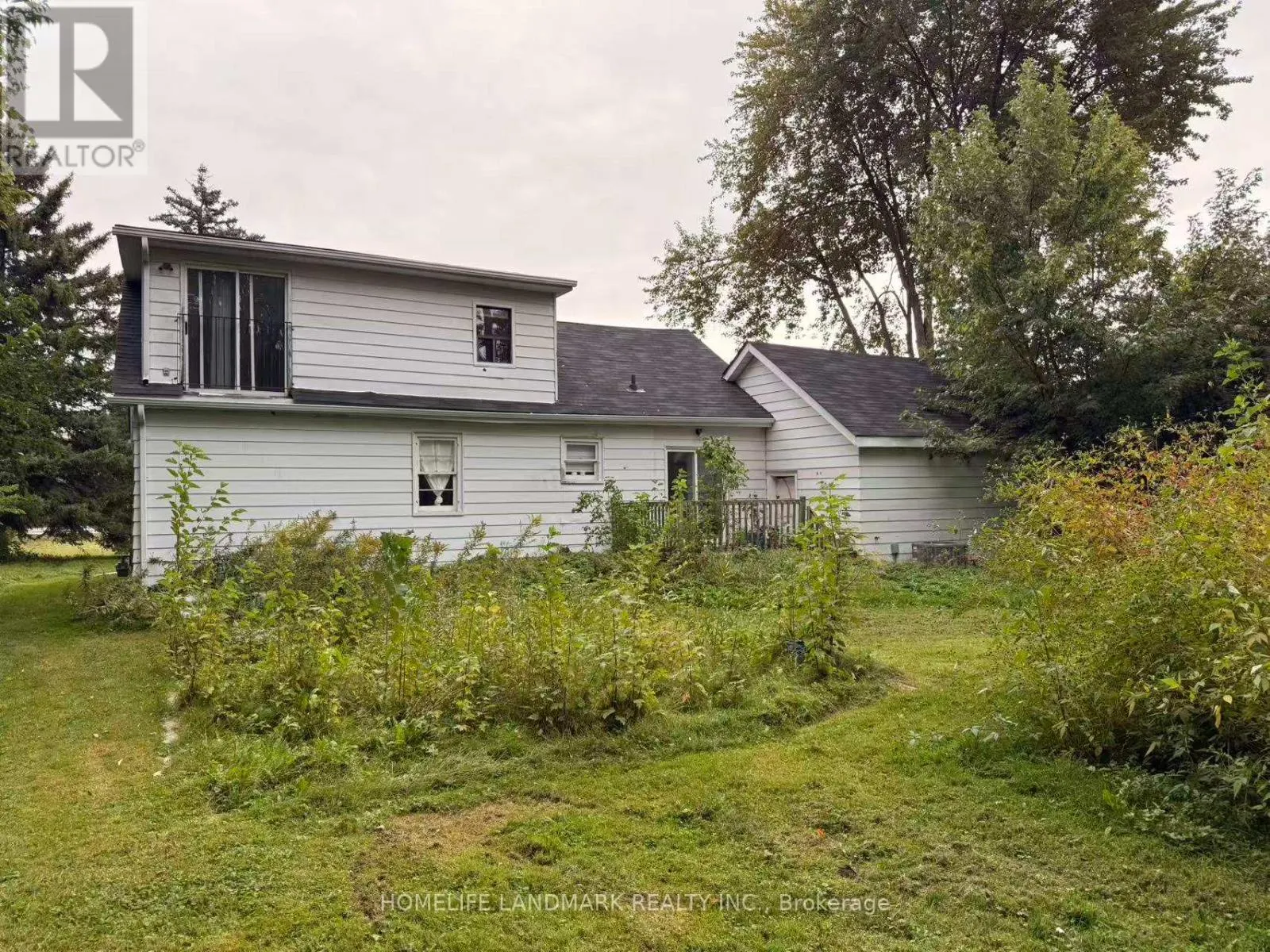 318 THE QUEENSWAY S
