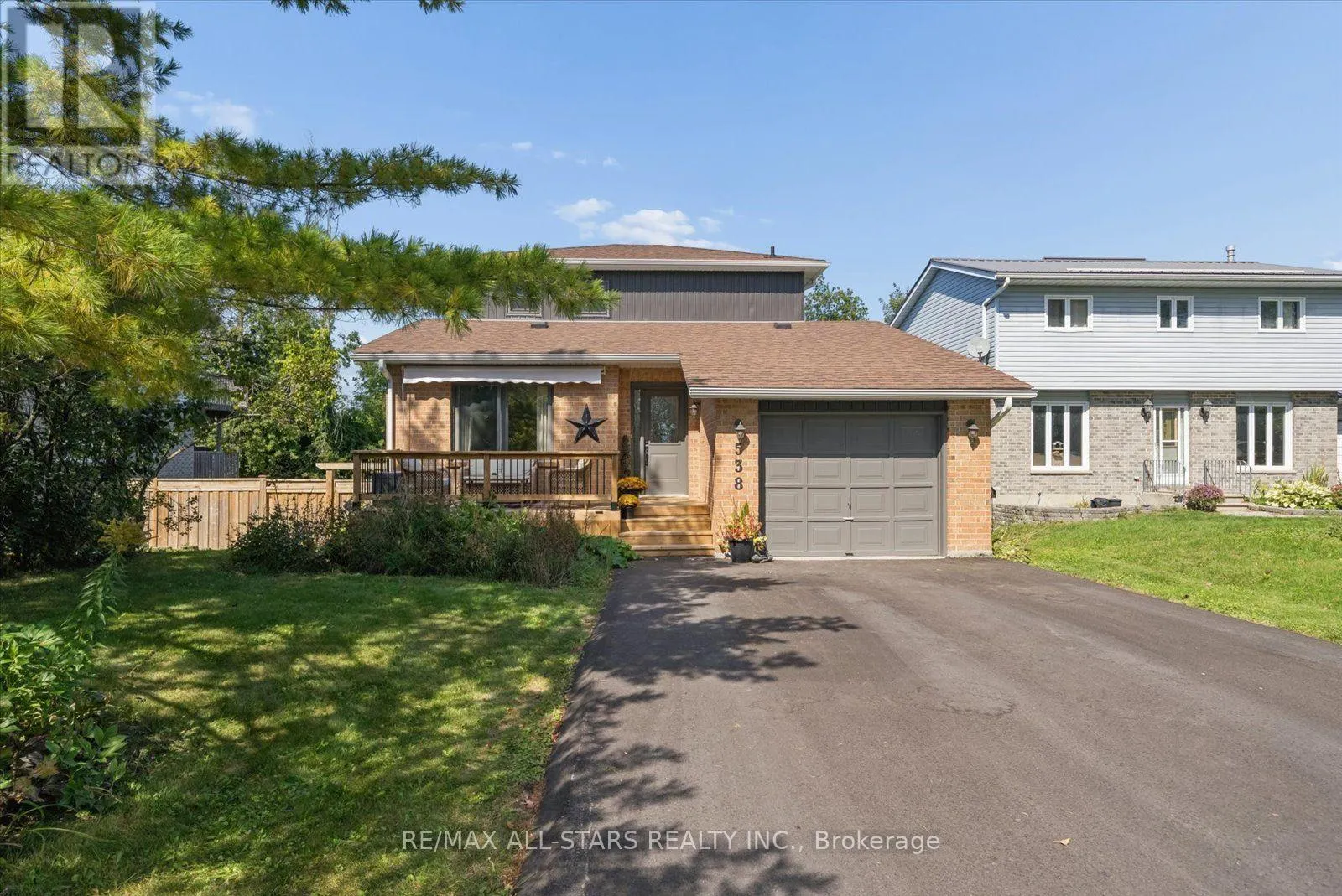 538 HIGHLAND CRESCENT