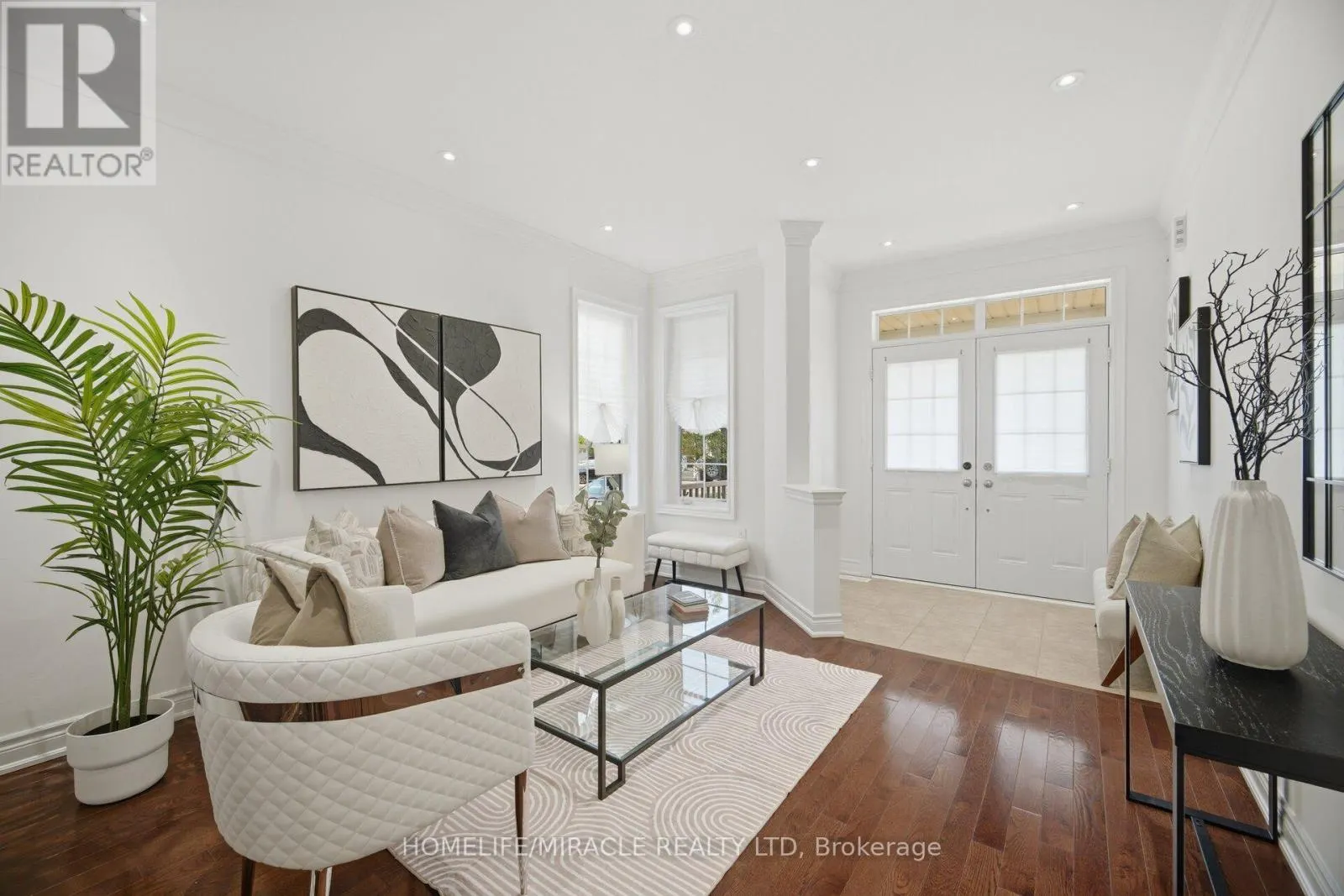 28 KINCARDINE STREET