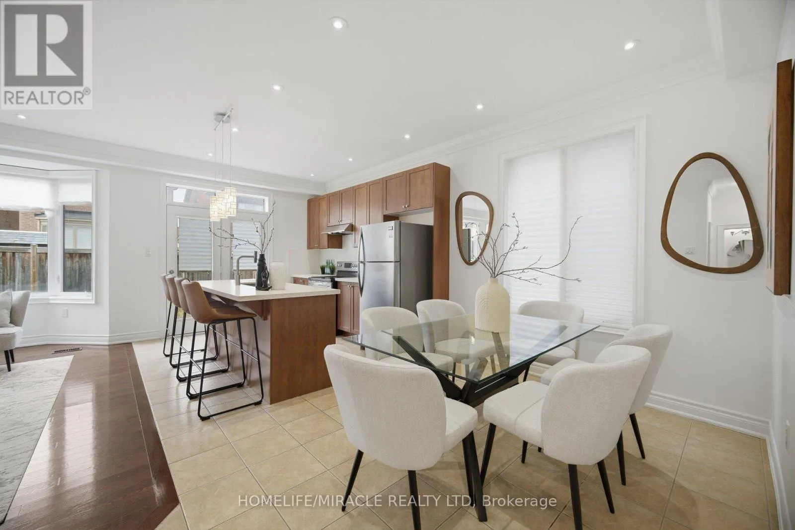 28 KINCARDINE STREET