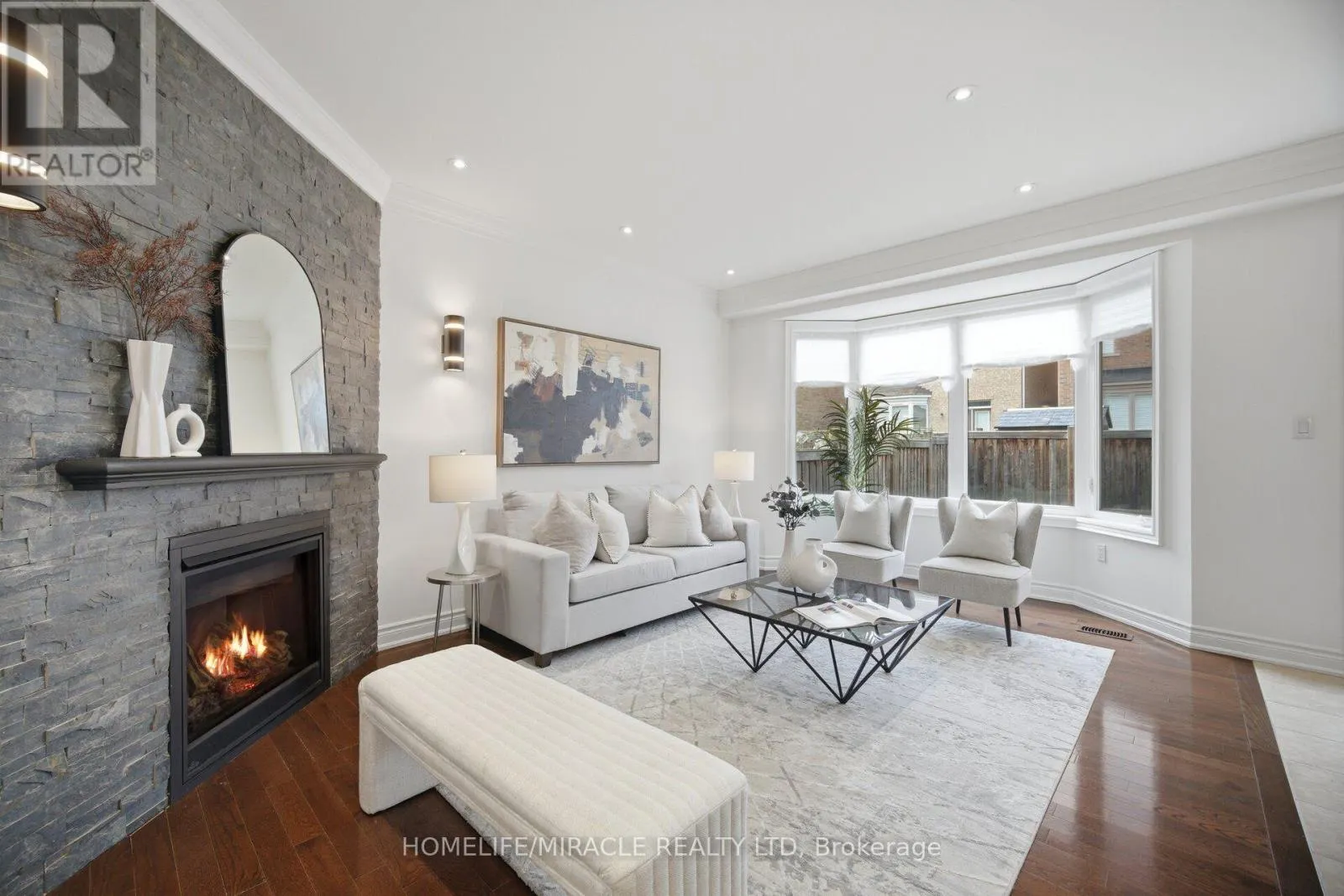 28 KINCARDINE STREET
