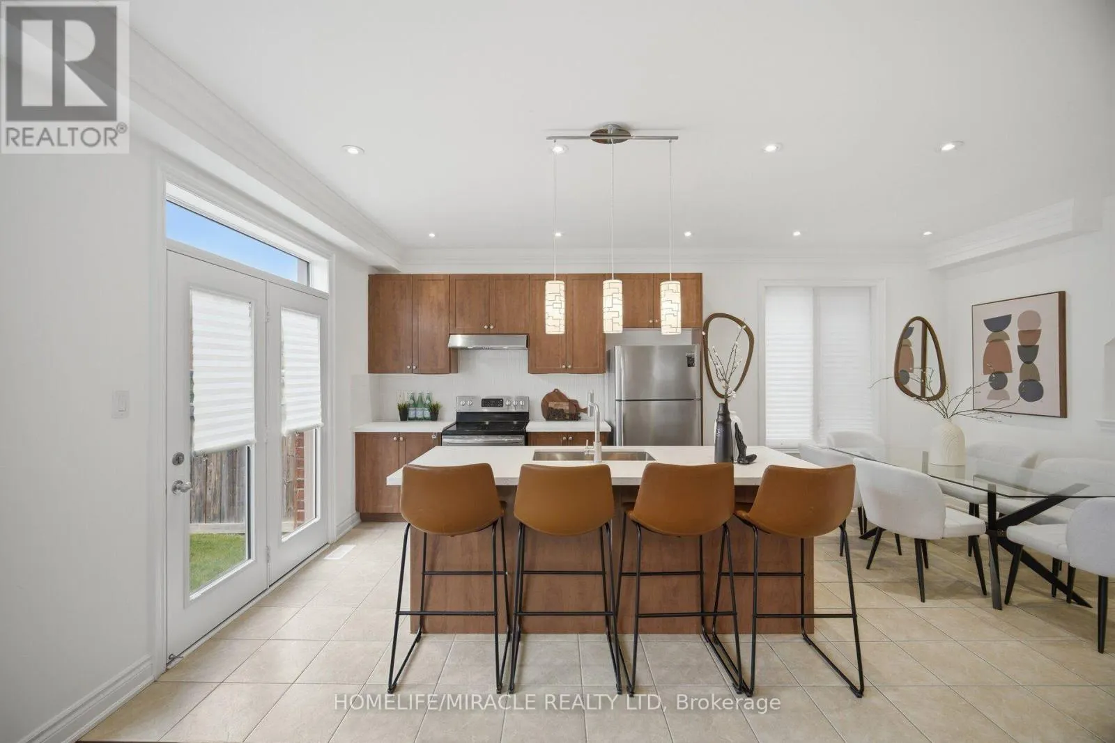 28 KINCARDINE STREET