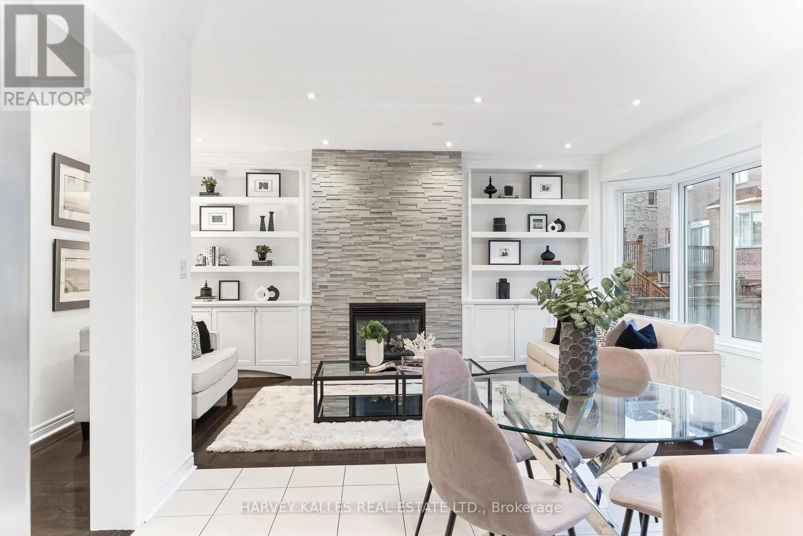 46 GRAYLEAF DRIVE