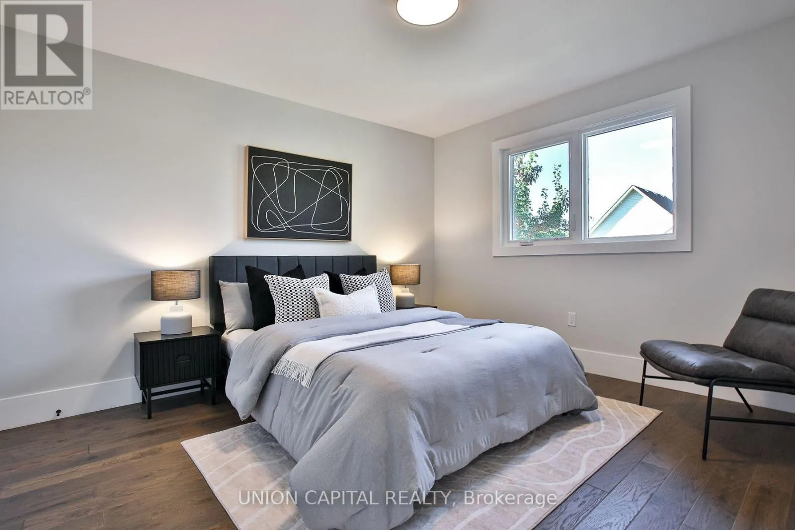 42 BAMBI CRESCENT