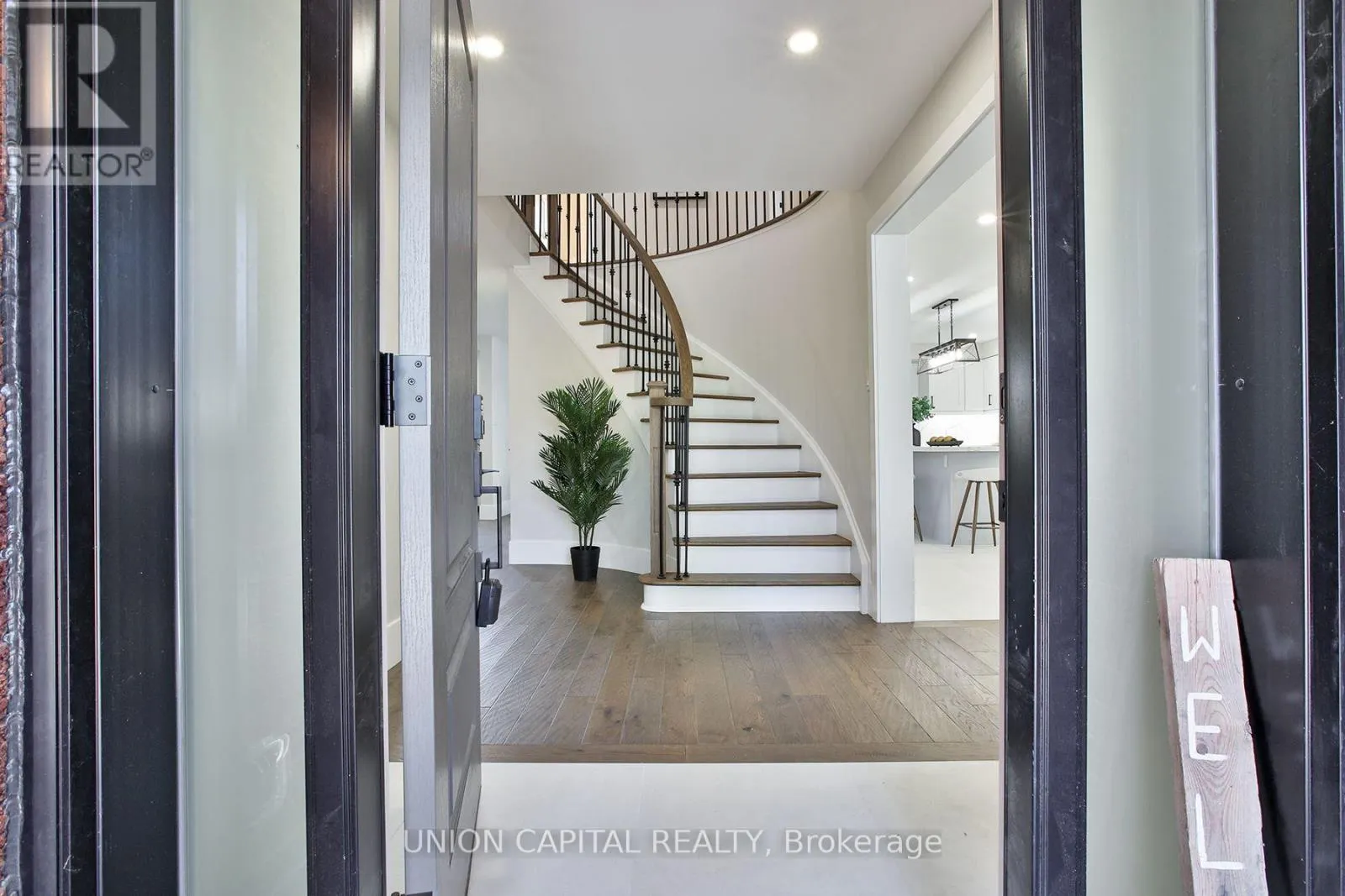 42 BAMBI CRESCENT