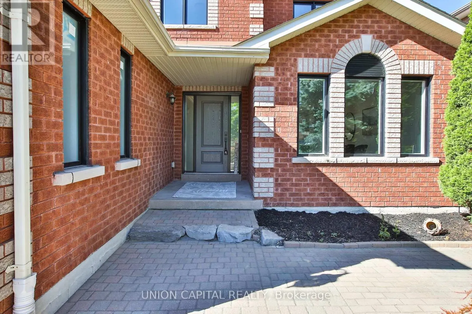 42 BAMBI CRESCENT
